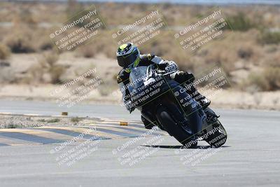 media/Oct-02-2025-Racers Edge (Thu) [[2c91cb6ab3]]/3-B Group/Session 3-Turn 16 (12pm)/